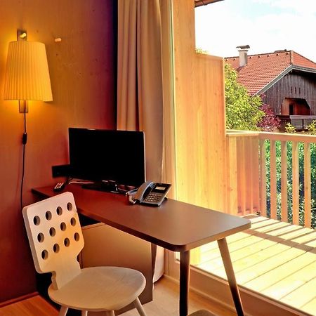 Hotel Gasthof Neumayr Obertrum am See Bagian luar foto