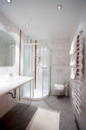 Hotel Gasthof Neumayr Obertrum am See Bagian luar foto